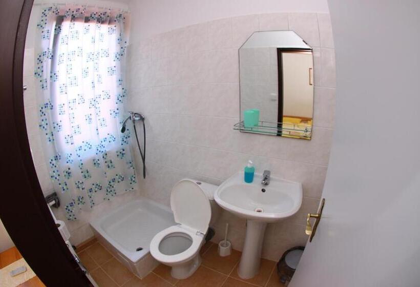 스탠다드 트리플 룸, Yacht Club Barrandov