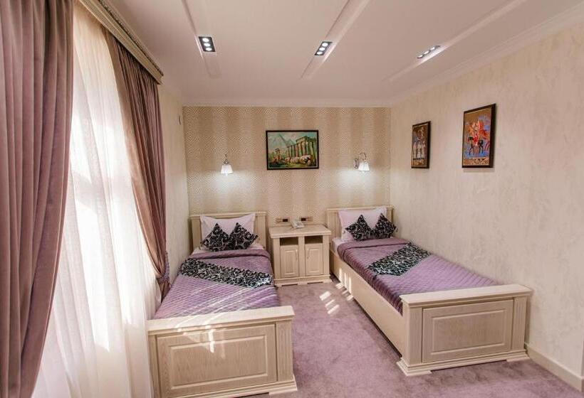 スタンダードルーム, Shaxzoda Elite