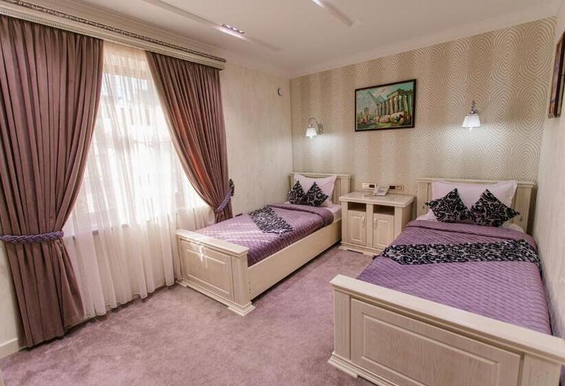 スタンダードルーム, Shaxzoda Elite