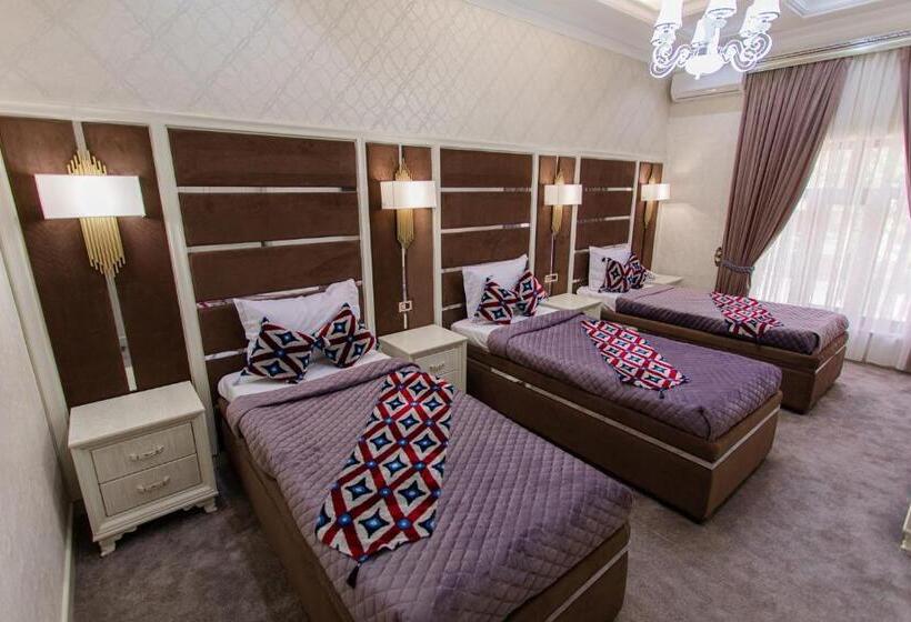 デラックストリプルルーム, Shaxzoda Elite