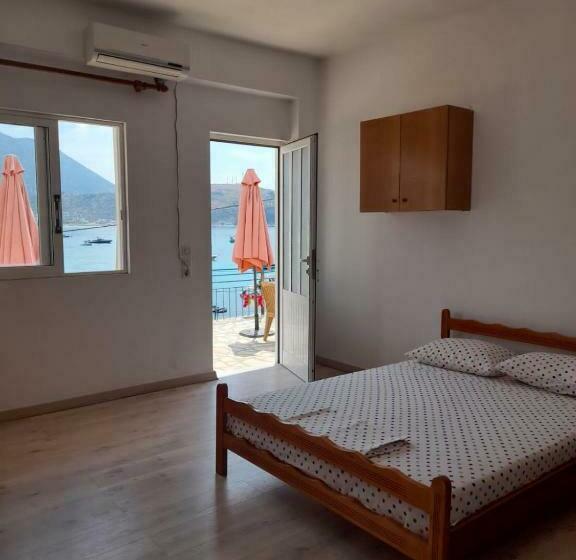 Четырехместный Номер Стандарт, Rooms By The Sea