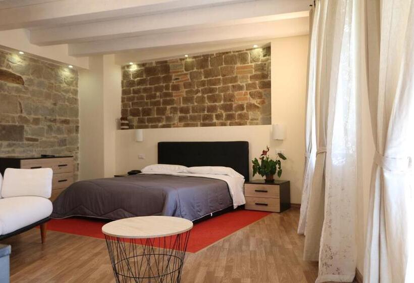 חדר סטנדרט עם מיטת קינג, Monti Azzurri