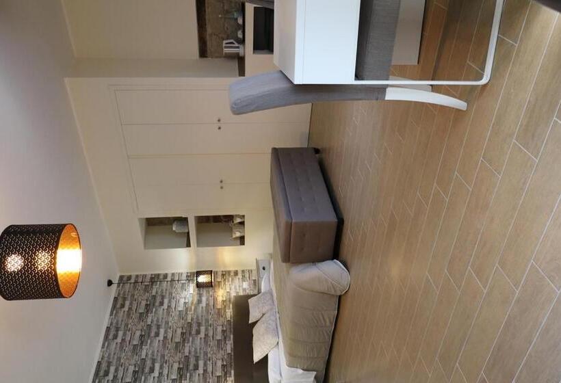 חדר סטנדרט עם מיטת קינג, Monti Azzurri