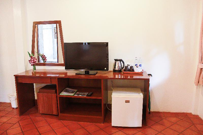 חדר דלוקס, Bangtao Village Resort   Sha