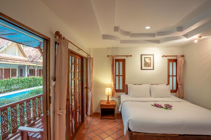 Номер Deluxe, Bangtao Village Resort   Sha