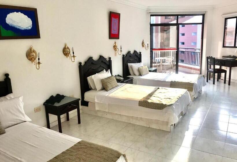 스탠다드 트리플 룸, Casa Morales Hotel Internacional Y Centro De Convenciones