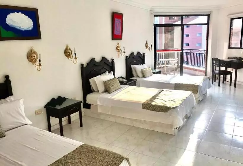 اتاق استاندارد سه نفره, Casa Morales Hotel Internacional Y Centro De Convenciones
