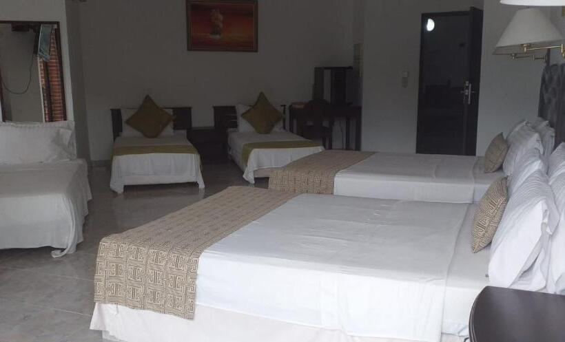 ファミリールーム, Casa Morales Hotel Internacional Y Centro De Convenciones