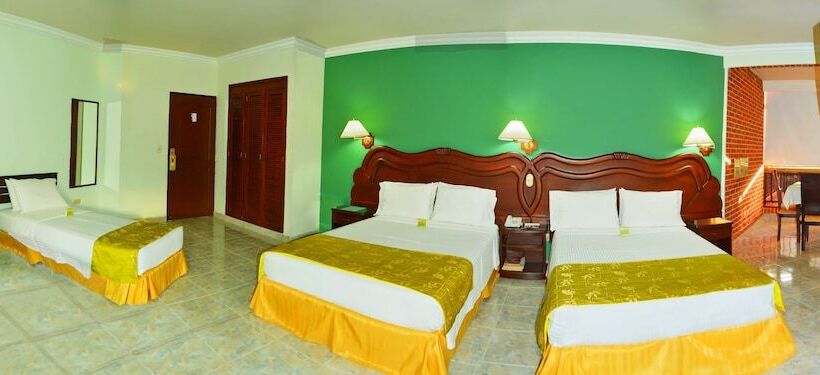 スタンダードトリプルルーム, Casa Morales Hotel Internacional Y Centro De Convenciones