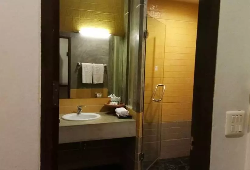 اتاق سوپریور, Golden Pine Beach Resort