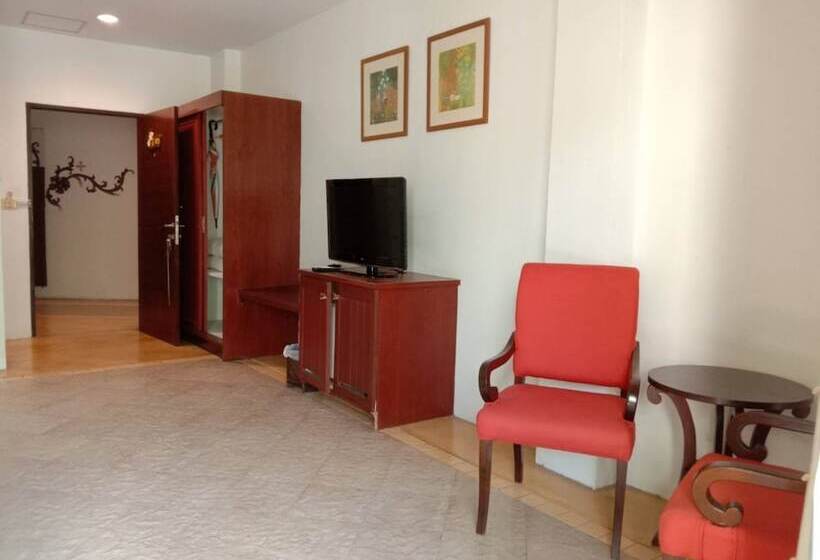 Quarto Superior, Golden Pine Beach Resort