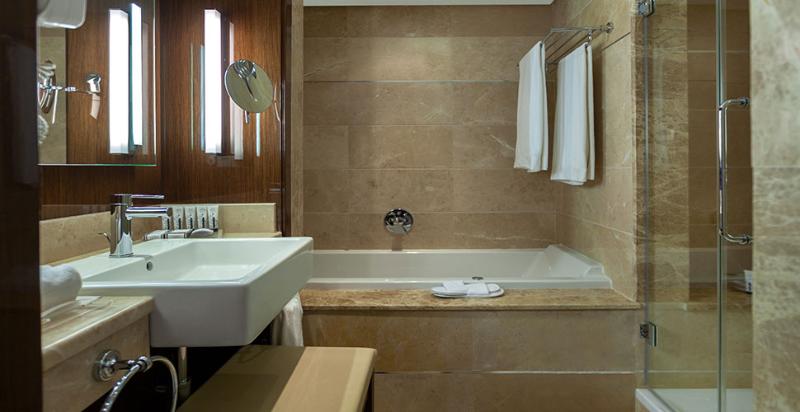 سوییت لوکس, Laico Tunis Spa & Conference Center
