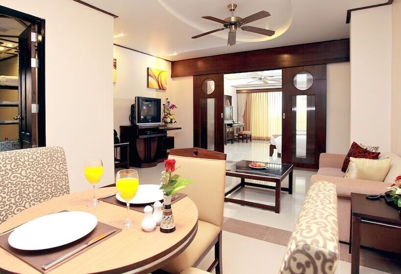 اتاق سوپریور, Pattaya Loft