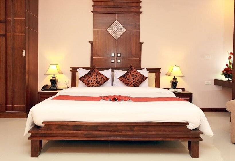 Номер Deluxe, Pattaya Loft