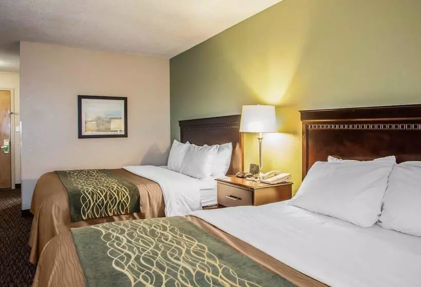 ２ダブルベッドのスタンダードルーム, Quality Inn Belton  Kansas City South