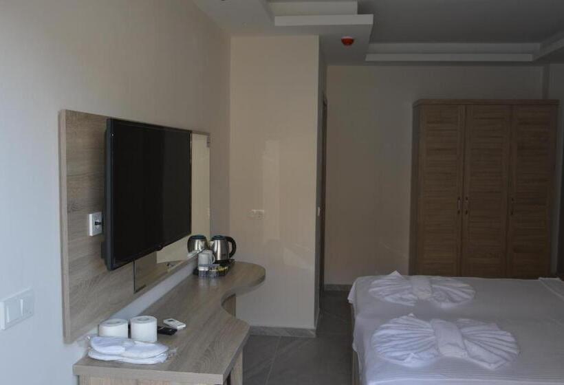 חדר אקונומי, Seyir Village