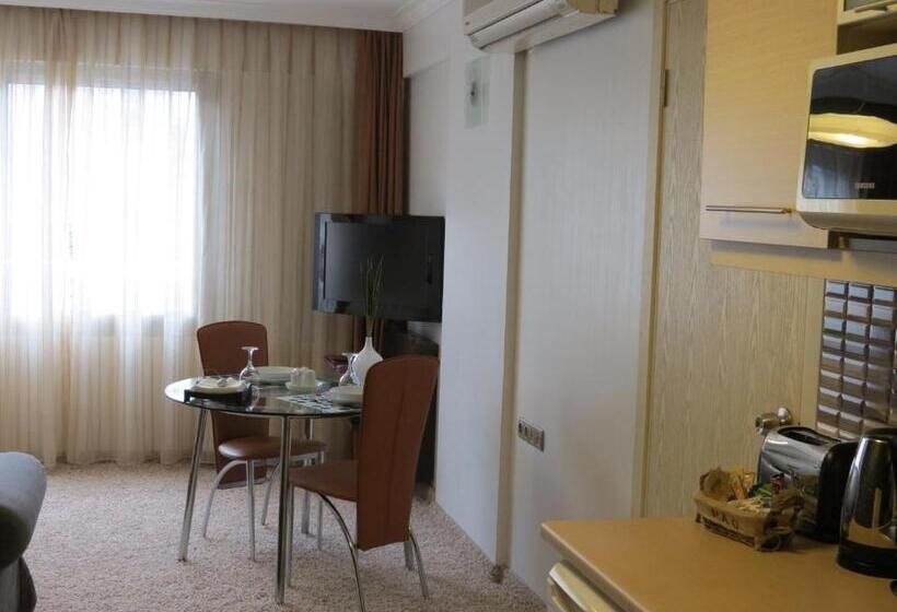 سوییت جونیور, Tempo Residence Comfort Izmir
