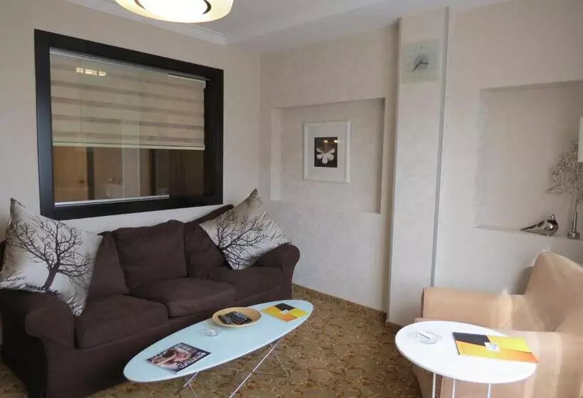 سوییت جونیور, Tempo Residence Comfort Izmir