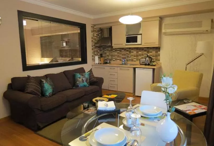 سوییت جونیور, Tempo Residence Comfort Izmir
