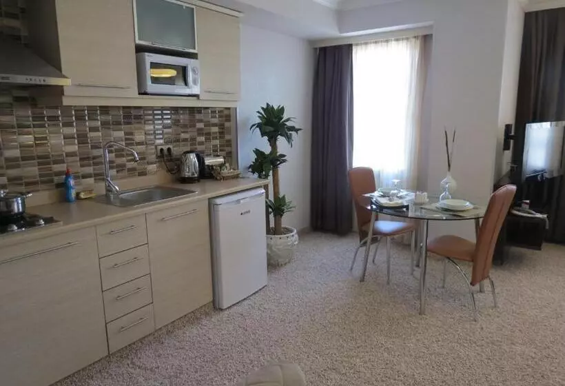 سوییت خانوادگی, Tempo Residence Comfort Izmir