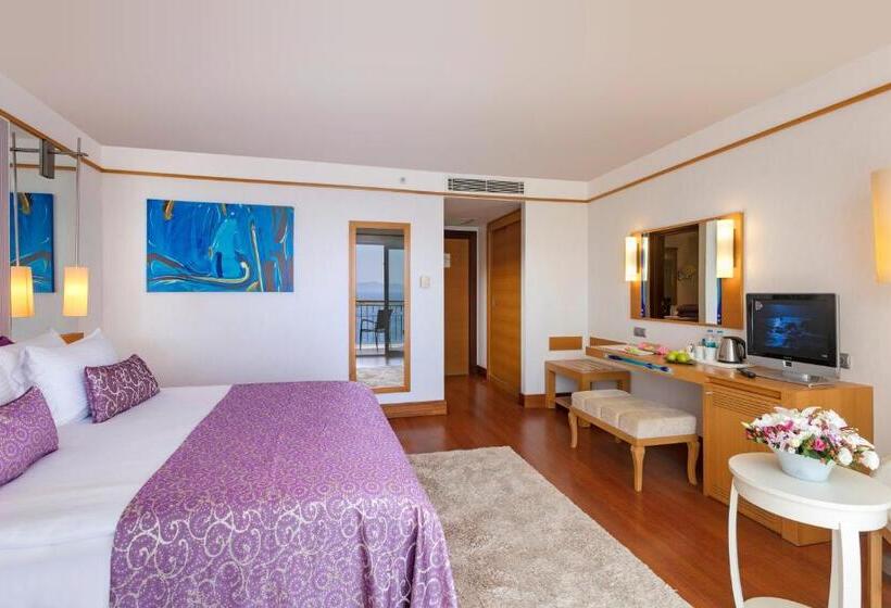 Номер Deluxe, Kefaluka Resort