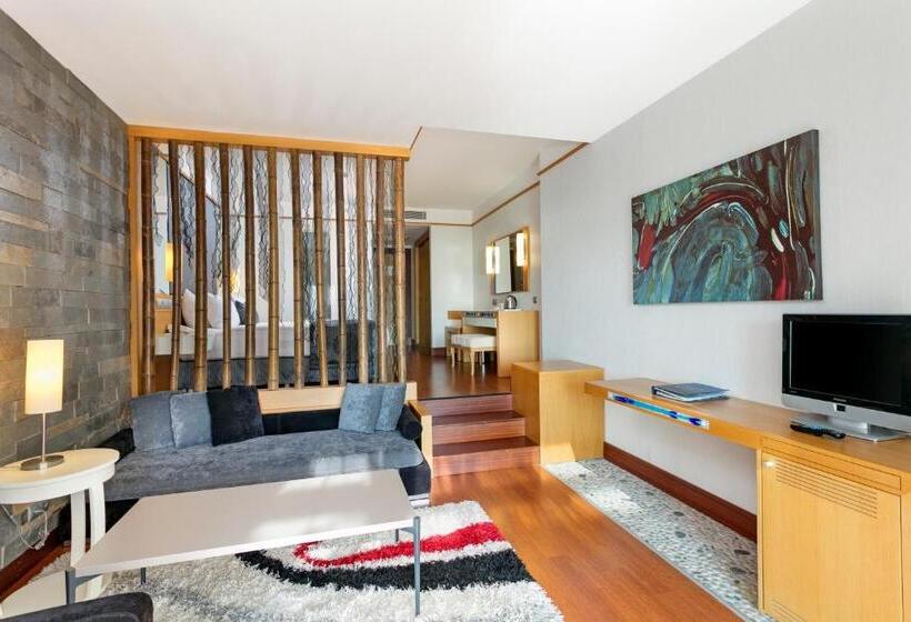 Полулюкс, Kefaluka Resort