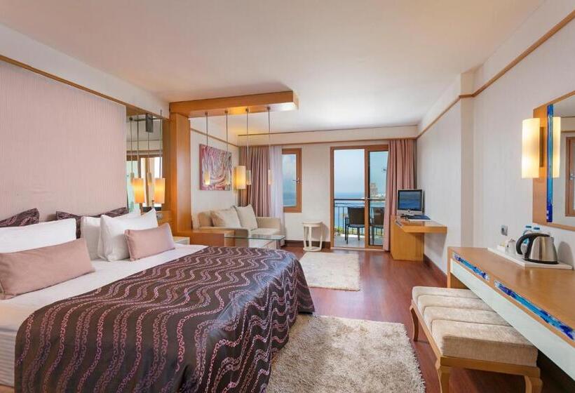 Семейный Номер, Kefaluka Resort