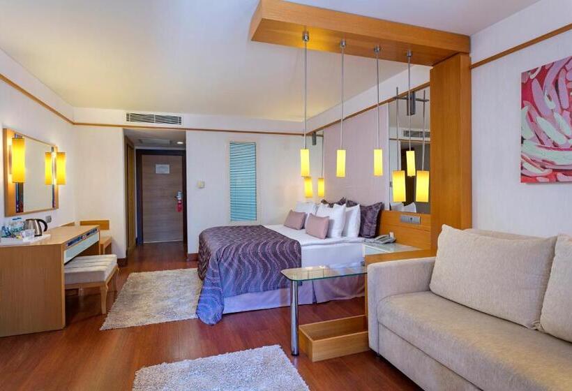 Семейный Номер, Kefaluka Resort