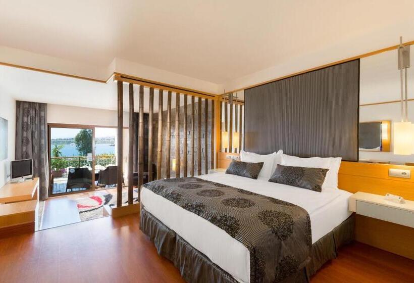 Люкс, Kefaluka Resort