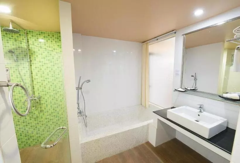 اتاق لوکس, Koh Tao Montra Resort