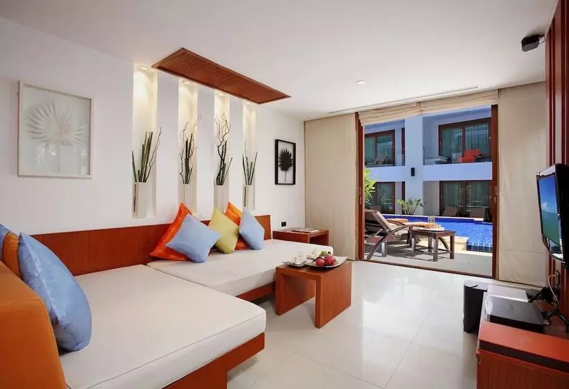 プール付き１ベッドルームヴィラ, La Flora Resort Patong