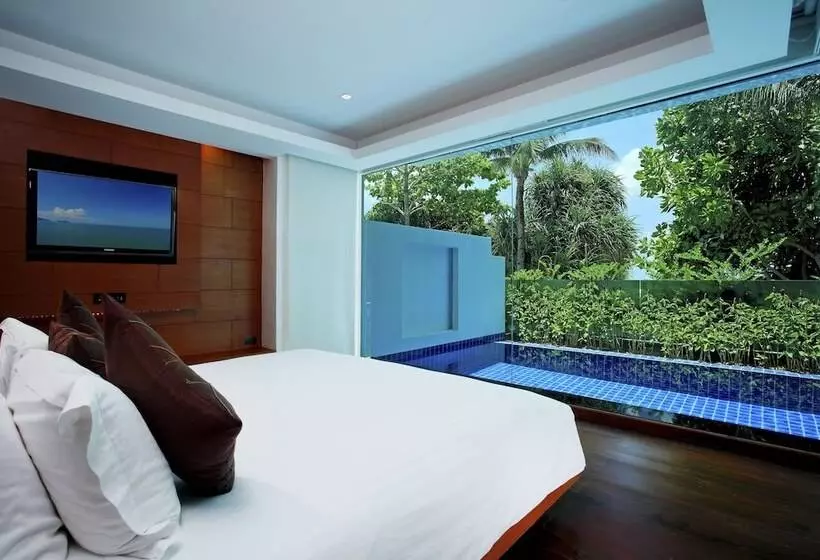プール付き１ベッドルームヴィラ, La Flora Resort Patong