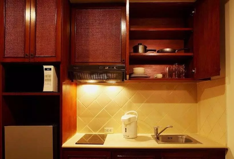 استودیوی استاندارد, Nova Park Hotel Pattaya