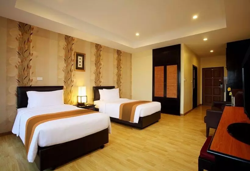 استودیوی استاندارد, Nova Park Hotel Pattaya
