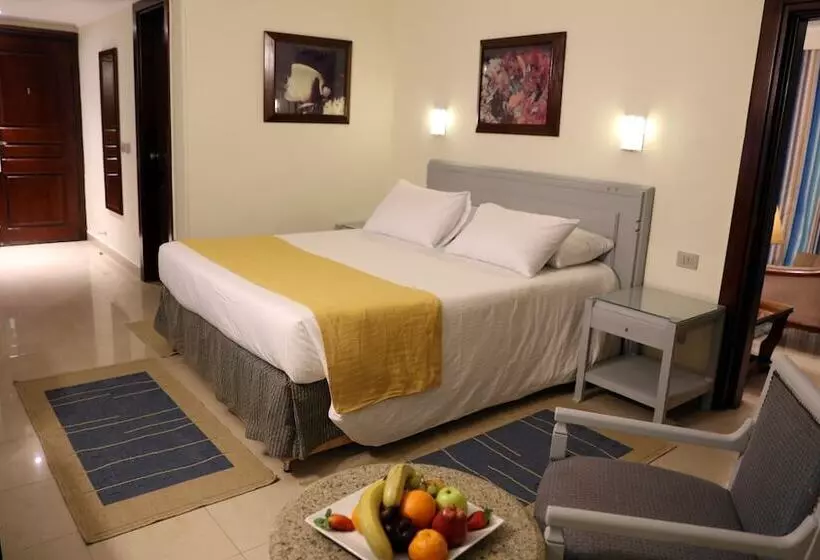 سوییت, Nuweiba Club Resort