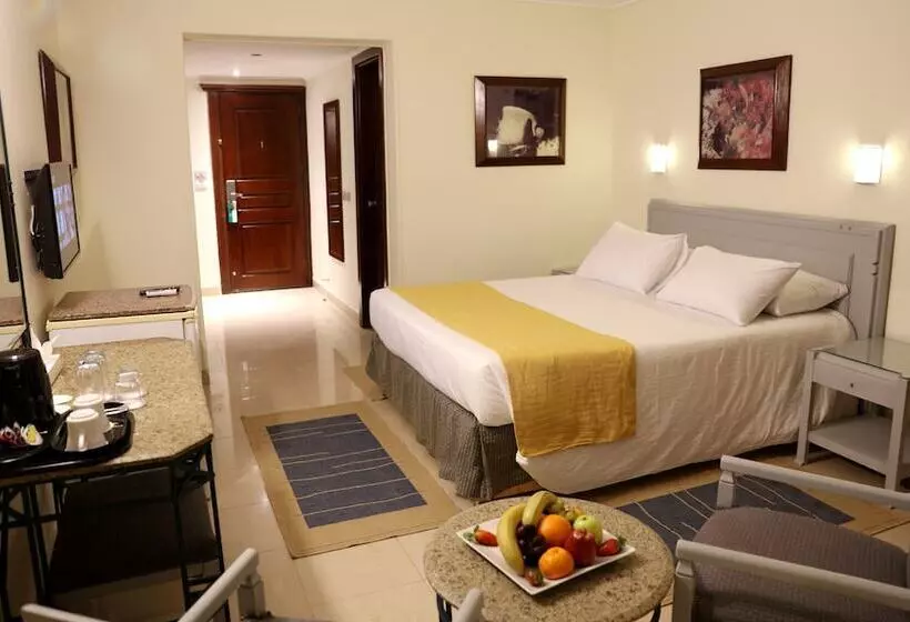 سوییت, Nuweiba Club Resort
