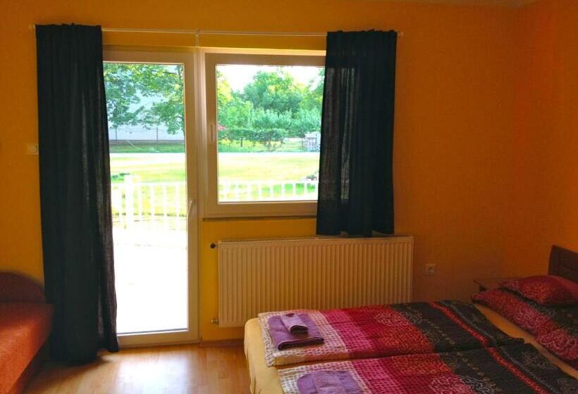 Номер Стандарт с Балконом, Andrea Pansio