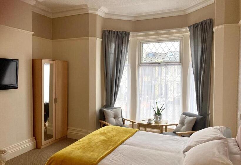 스탠다드 룸, The Copplehouse