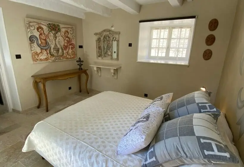 プレミアムルーム, Château Des Janroux