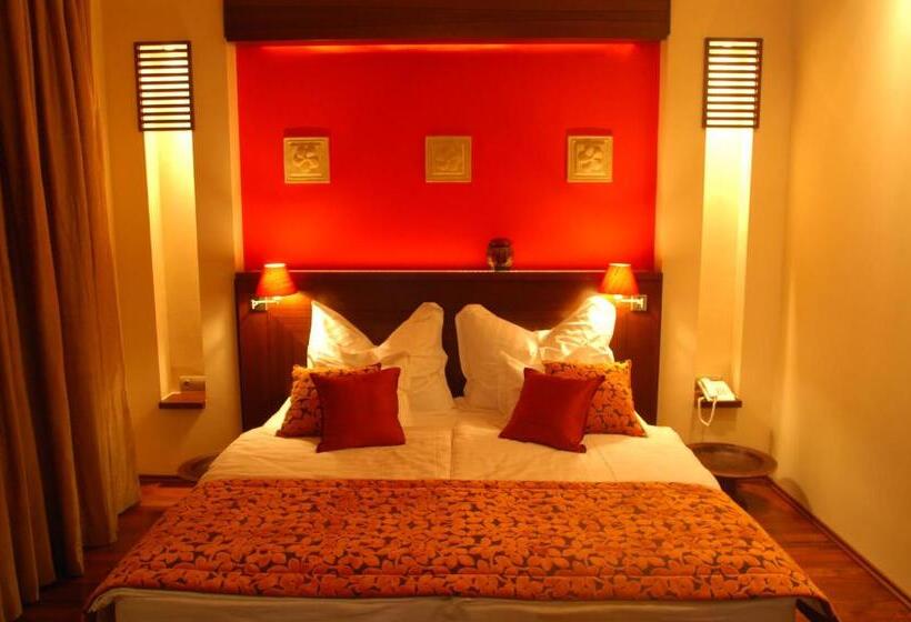 Номер Superior с Балконом, Mala Garden Design