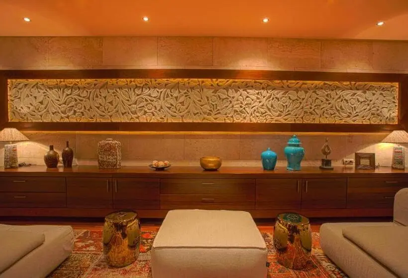 سوئیت با چشم‌انداز, Mala Garden Design