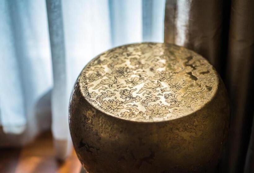 Люкс, Mala Garden Design