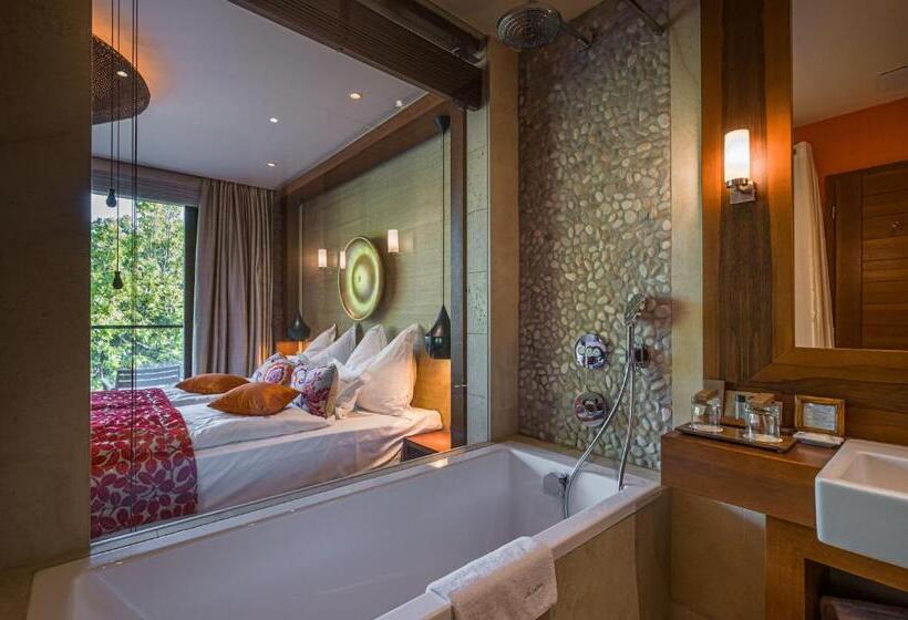 Номер Deluxe, Mala Garden Design