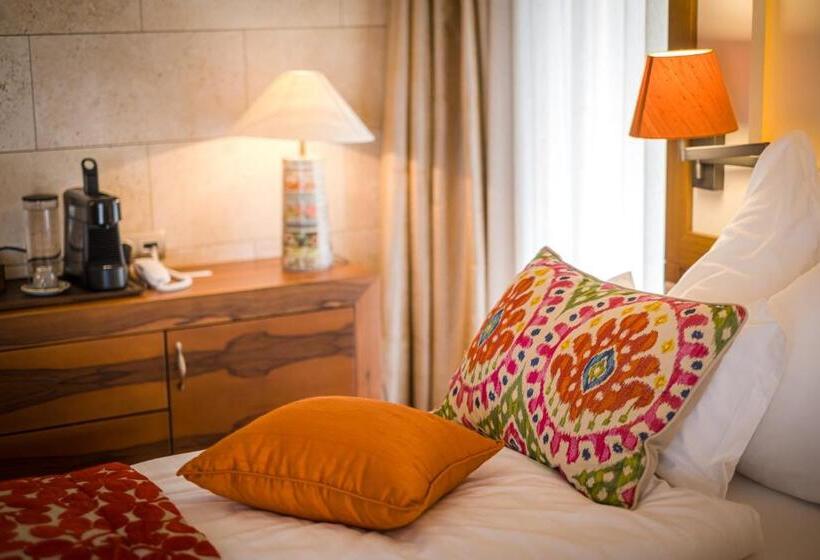 Люкс, Mala Garden Design