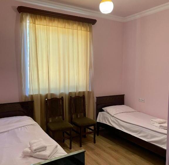 חדר סטנדרט, Noravank B&b