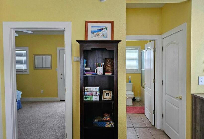 בית, חדר שינה 1, Perdido Key Purple Parrot Resort