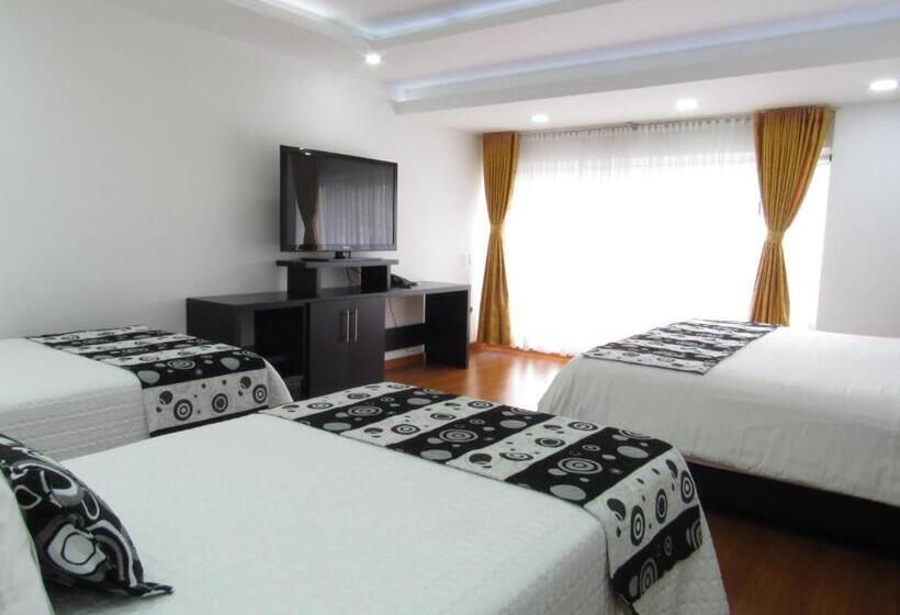 Habitación Triple Estándar, Palermo Suite