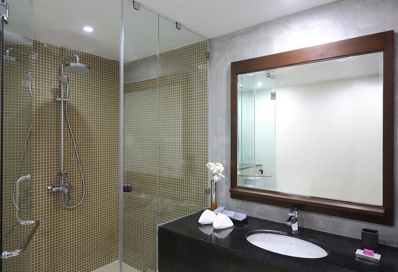 Номер Стандарт Вид на Озеро, Avani Kalutara Resort