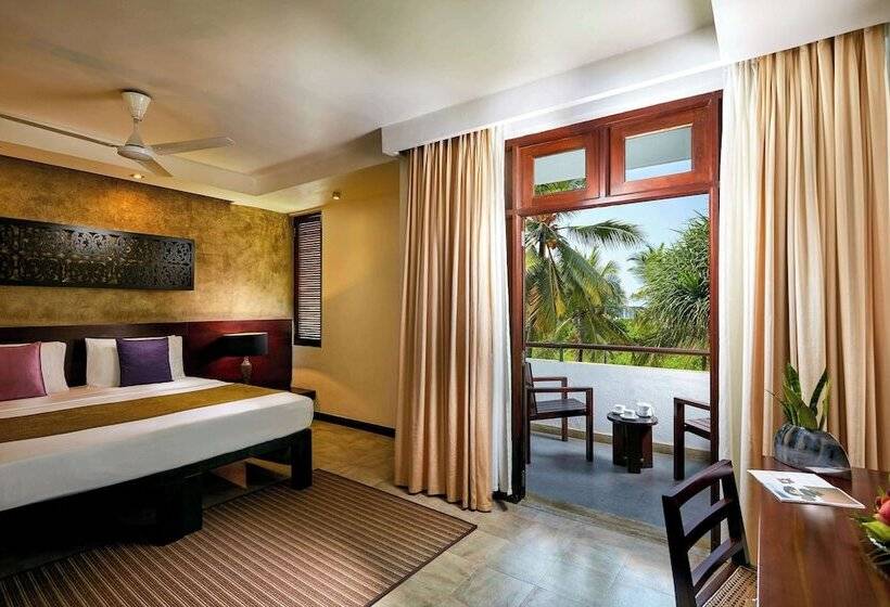 带海景的标准房, Avani Kalutara Resort