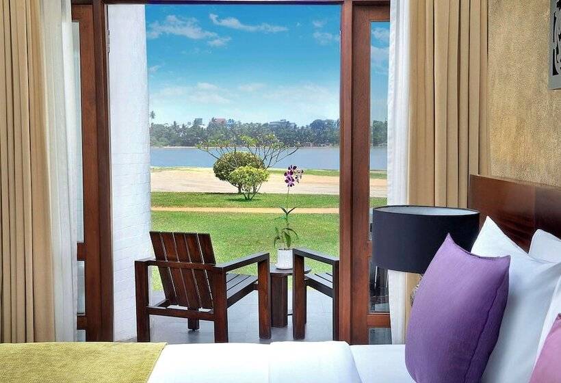 豪华湖景房, Avani Kalutara Resort